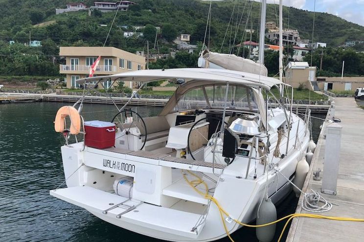 Charter Yacht Dufour 412 - 2018 - 3 cabins(3 double)- USVI - BVI