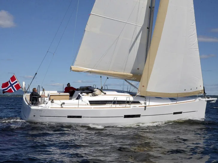 Dufour 412 Grand Large Dufour 412 Grand Large