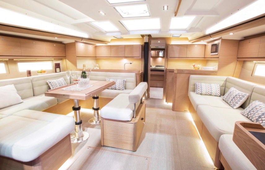 Charter Yacht Dufour 512 - 5 Cabins - 2017 - St Tropez