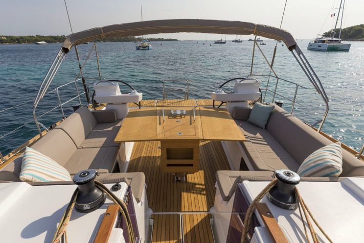 Charter Yacht Dufour 520 - 2018 - 4 + 1 cabins(4 double + 1 bunk)- Tuscany - Elba