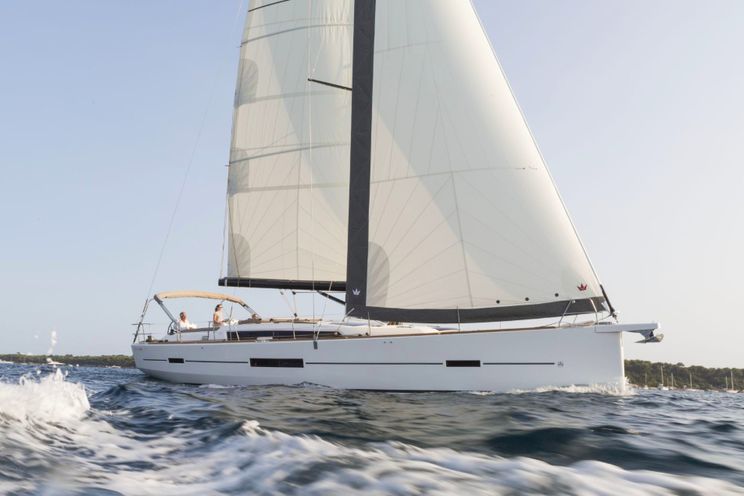 Charter Yacht Dufour 520 GL with watermaker&A/C - Seychelles - Praslin - Mahe