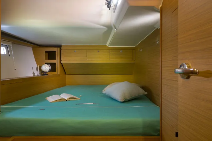 Charter Yacht Dufour 520 GL with watermaker&A/C - Seychelles - Praslin - Mahe