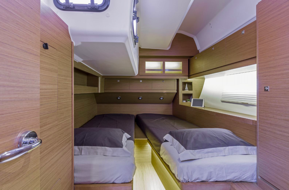 Charter Yacht Dufour 520 GL with watermaker&A/C - Seychelles - Praslin - Mahe