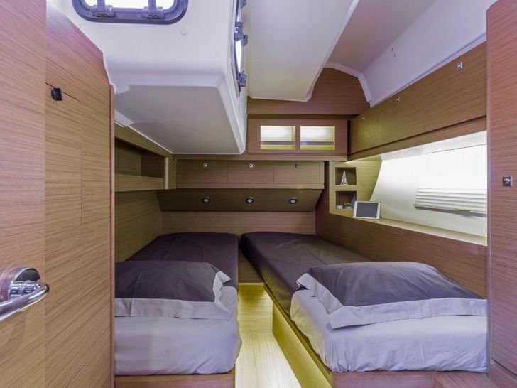 Dufour 520GL Dufour 520GL