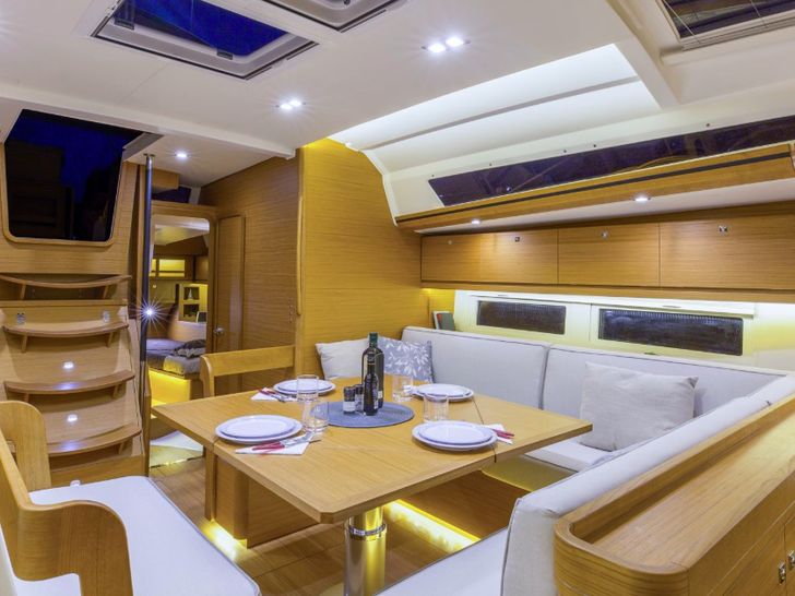 Dufour 520GL Dufour 520GL