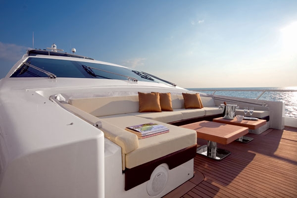 Charter Yacht DUKE - Azimut 103 - 4 Cabins - Athens - Mykonos - Paros