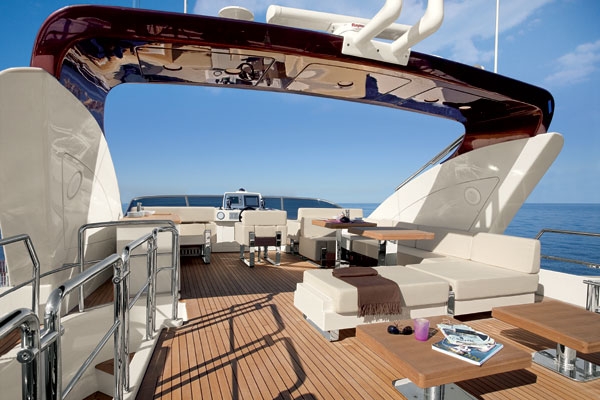 Charter Yacht DUKE - Azimut 103 - 4 Cabins - Athens - Mykonos - Paros