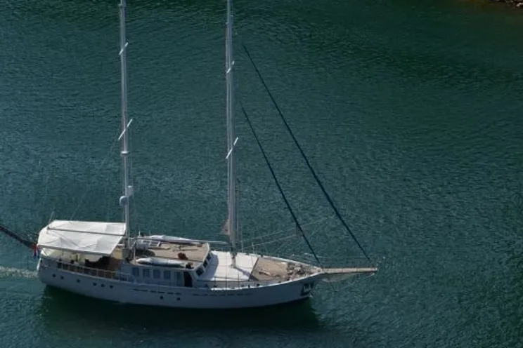 Charter Yacht DVI MARIJE - Gulet 27m - 5 Cabins - Amafi Coast - Naples - Capri - Positano