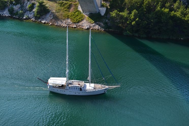 Charter Yacht DVI MARIJE - Gulet 27m - 5 Cabins - Amafi Coast - Naples - Capri - Positano