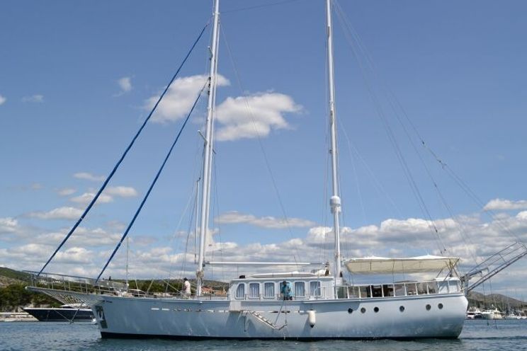 Charter Yacht DVI MARIJE - Gulet 27m - 5 Cabins - Amafi Coast - Naples - Capri - Positano