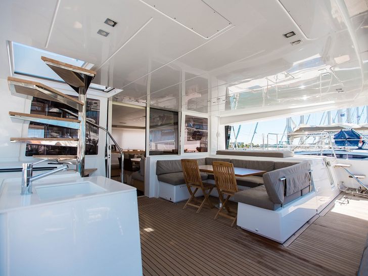 EAGLE OF NORWAY - aft deck EAGLE OF NORWAY - aft deck