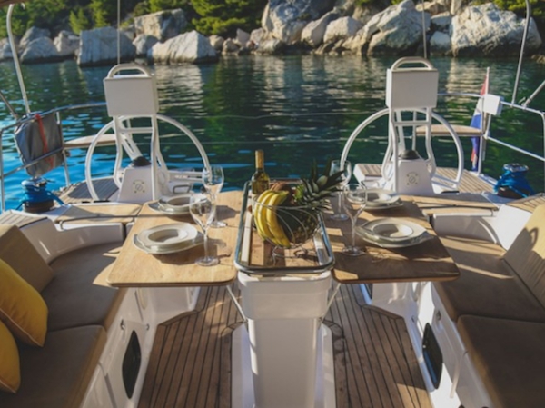 Charter Yacht Elan 50 - 5+1 Cabins - 2017 - Split