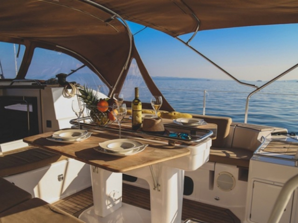 Charter Yacht Elan 50 - 5+1 Cabins - 2017 - Split