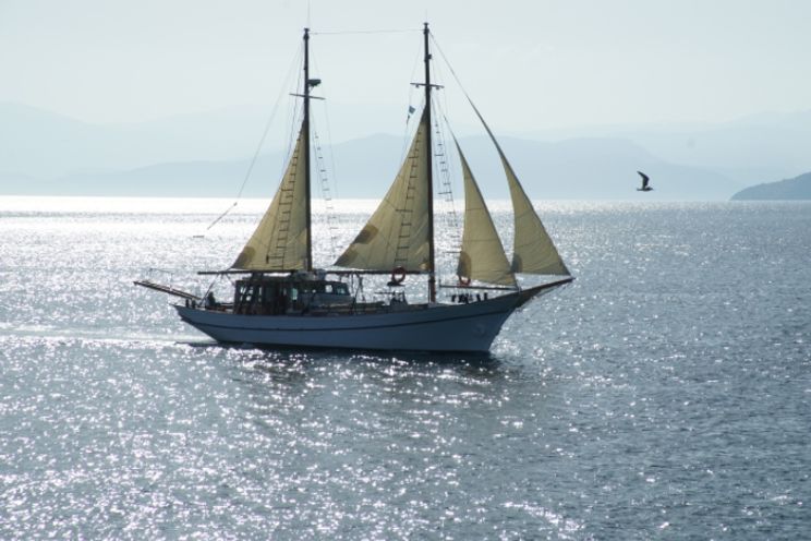 Charter Yacht ELEFTHERIA - Custom Build - 3 Cabins - Athens - Mykonos - Lefkas - Rhodes