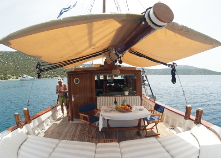 Charter Yacht ELEFTHERIA - Custom Build - 3 Cabins - Athens - Mykonos - Lefkas - Rhodes