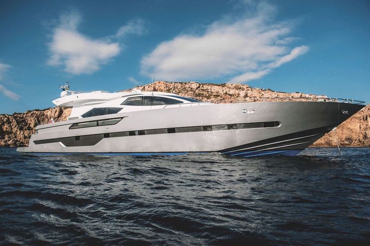 Charter Yacht ELEVEN I - Italcraft 90 - 4 Cabins - Athens - Mykonos - Paros - Cyclades - Greece