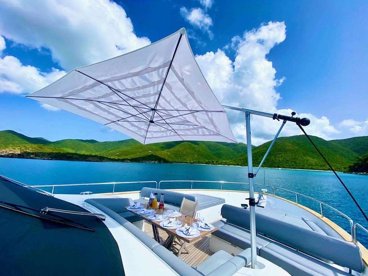 ELITE Sunseeker 92 Bow Seating
