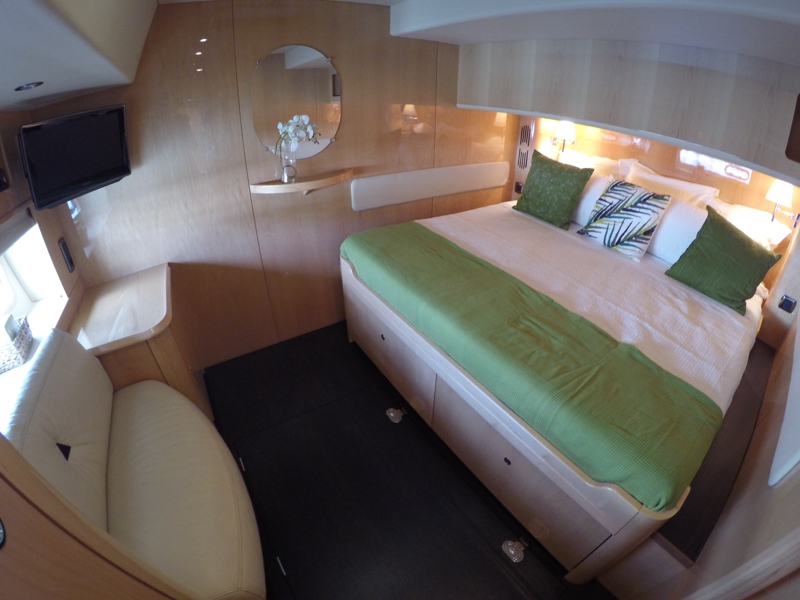 Charter Yacht ELYSIUM - Privilege 615 - 3 Cabins - BVI - St Thomas - Tortola - Virgin Gorda