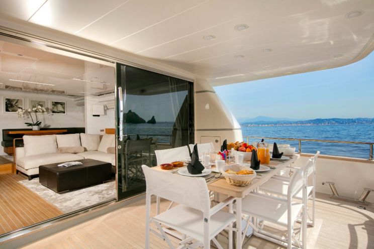 Charter Yacht EMOTION - San Lorenzo 72 - 4 Cabins - Antibes - Cannes - Monaco