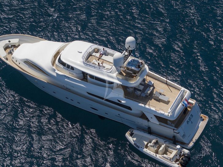 ENA Ferretti Custom Line Navetta 30 - aerial shot ENA Ferretti Custom Line Navetta 30 - aerial shot