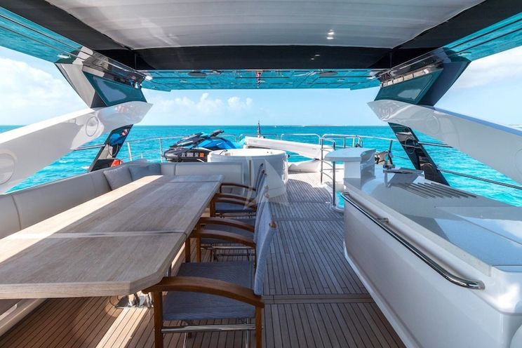 Charter Yacht SYNERGY - Sunseeker 86 - 4 Cabins - Tortola - Virgin Gorda - Anegada - St Lucia