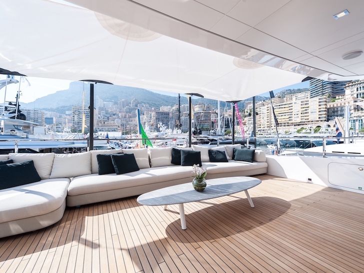 ENTOURAGE Admiral 47m Luxury Superyacht Bridge Deck