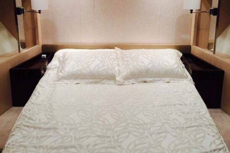 Charter Yacht ESSENZA - Azimut 84 - 4 Cabins - Marmaris - Bodrum - Gocek