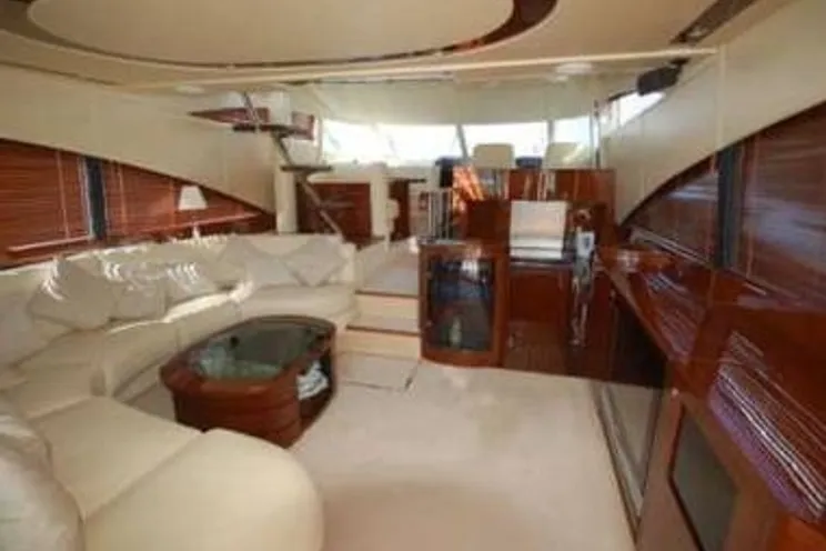 Charter Yacht Fairline Squadron 58 - 3 Cabins - Alcudia - Mallorca