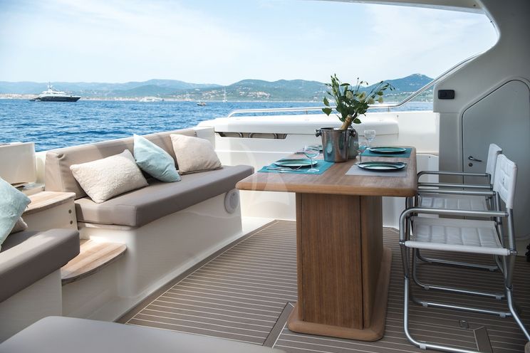 Charter Yacht FAST - Ferretti 620 - St Tropez - Cogolin - Port Grimaud - St Maxime