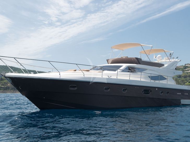 FAST - Ferretti 620