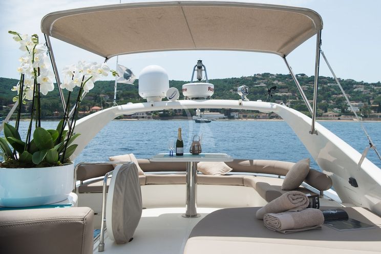 Charter Yacht FAST - Ferretti 620 - St Tropez - Cogolin - Port Grimaud - St Maxime