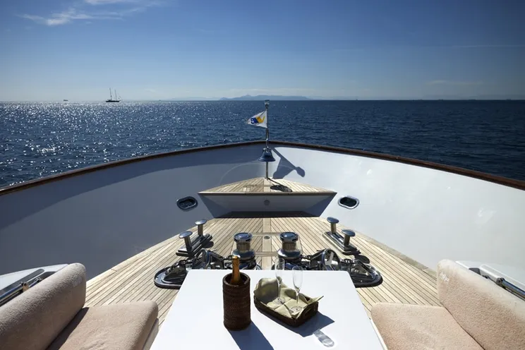Charter Yacht FELIGO V - Cantieri di Pisa Akhir 34S - 4 Cabins - Athens - Mykonos - Paros - Cyclades - Greece