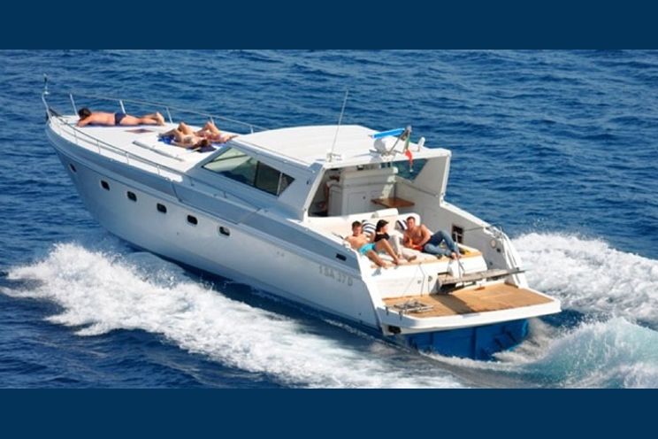 Charter Yacht Ferretti 47 - 2 Cabins - Positano - Amalfi Coast