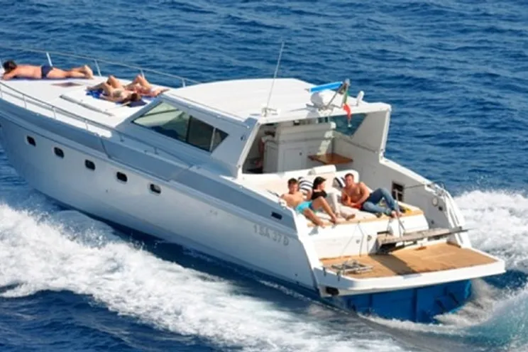 Charter Yacht Ferretti 47 - 2 Cabins - Positano - Amalfi Coast