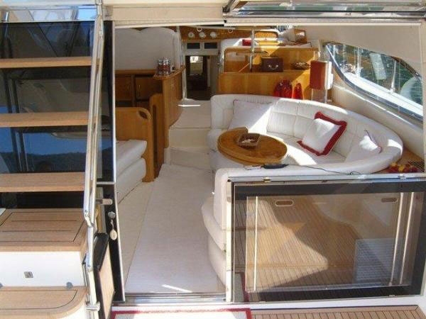 Charter Yacht Ferretti 55 - 2 Cabins - Rio de Janeiro