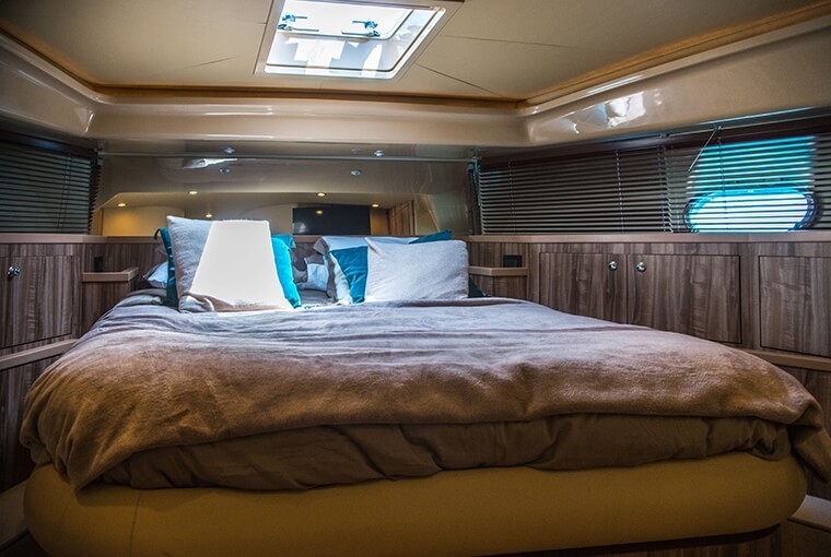 Ferretti 620