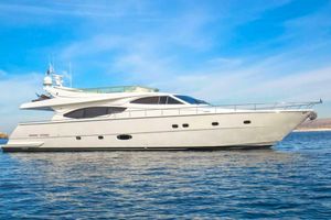 Ferretti 760 - Mykonos Day Charter - Paros - Naxos Ferretti 760 - Mykonos Day Charter - Paros - Naxos