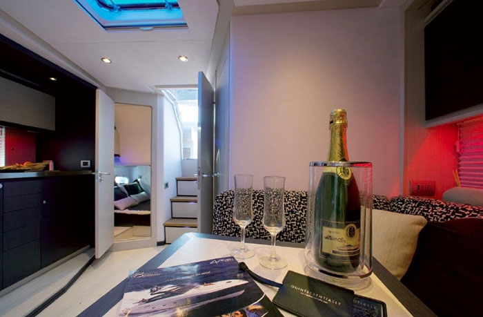 Charter Yacht Fiart 44 Genius - Cannes Day Charter Yacht - Cannes - Juan Les Pins - Antibes - Golfe Juan