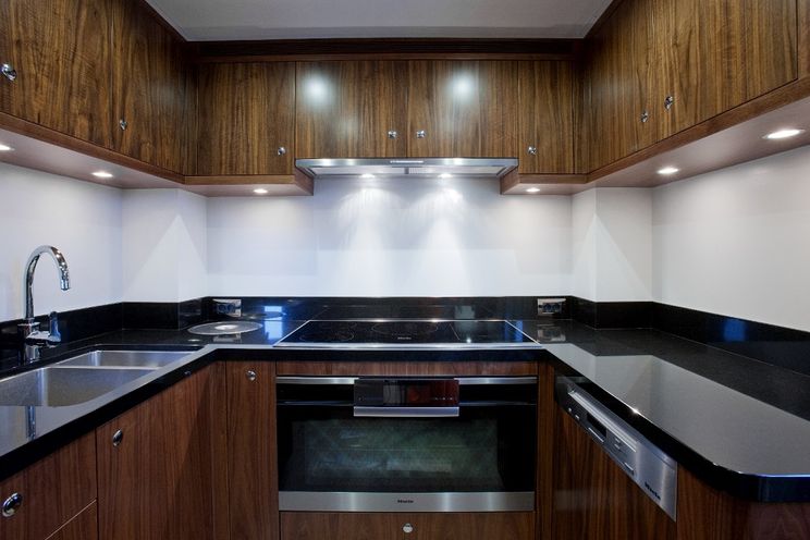 Charter Yacht FIREFLY - 28m Mulder - 4 Cabins - Malta - Sicily - Amalfi Coast - Naples