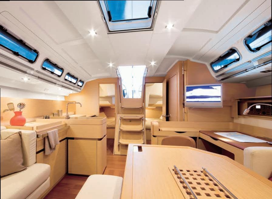 Charter Yacht First 45 - 3 Cabins - Kastela - Croatia