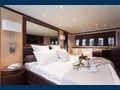 FIVE STARS - Mangusta(Overmarine)92` - master cabin