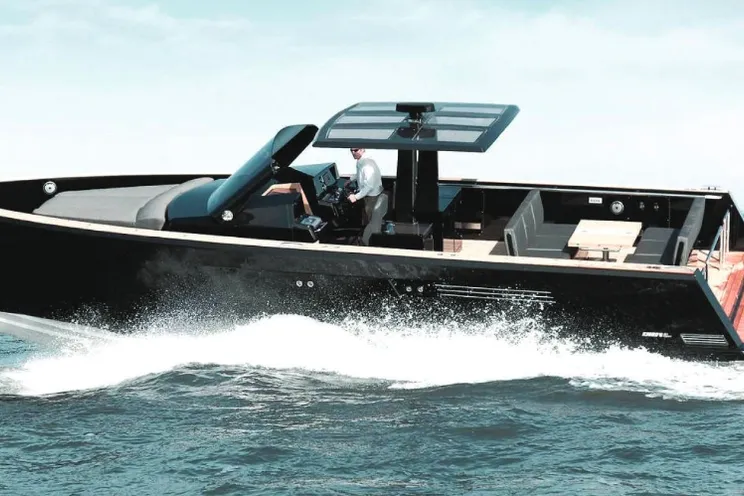 Charter Yacht Fjord 40 Open - 1 Cabin - Mykonos - Naxos - Paros