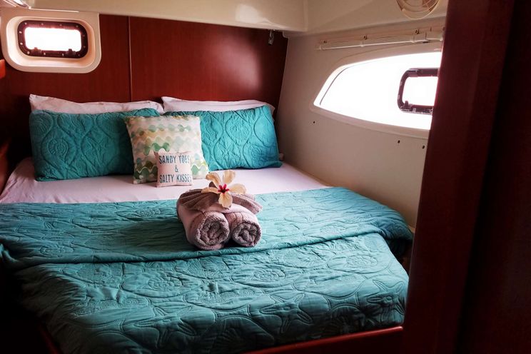 Charter Yacht FLOJO - Leopard 44 - 3 Cabins - Belize City - San Pedro