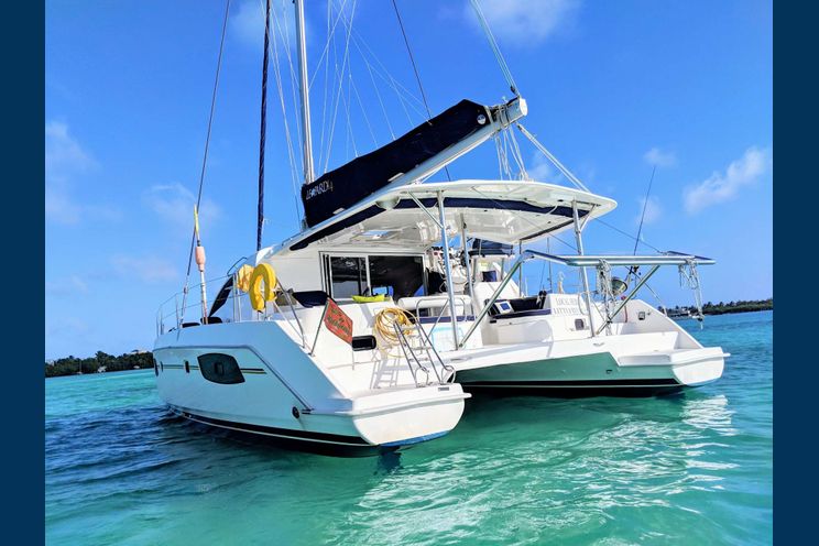 Charter Yacht FLOJO - Leopard 44 - 3 Cabins - Belize City - San Pedro