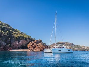Fountaine Pajot Helia 44 - Day charter / Week charter - 4 cabins(4 double)- 2017 - Cannes Fountaine Pajot Helia 44 - Day charter / Week charter - 4 cabins(4 double)- 2017 - Cannes