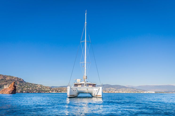 Charter Yacht Fountaine Pajot Helia 44 - Day charter / Week charter - 4 cabins(4 double)- 2017 - Cannes