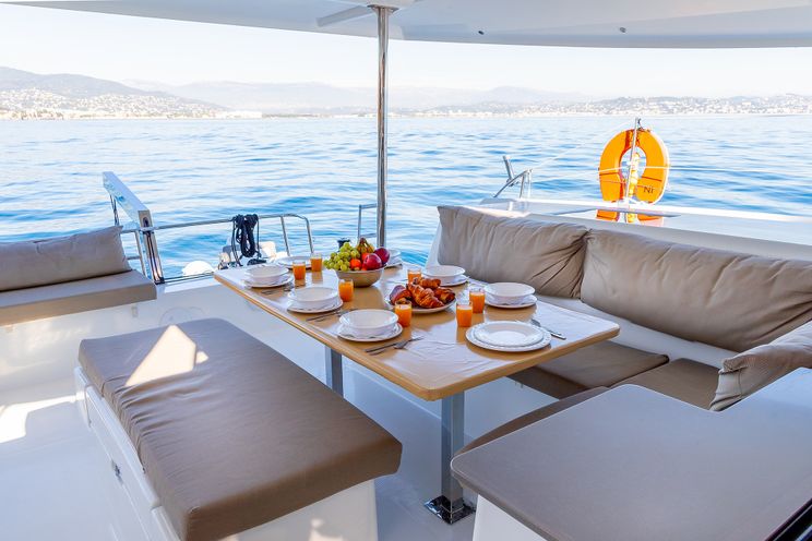 Charter Yacht Fountaine Pajot Helia 44 - Day charter / Week charter - 4 cabins(4 double)- 2017 - Cannes