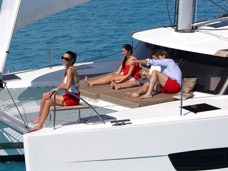 Fountaine Pajot Lucia 40 Front Fountaine Pajot Lucia 40 Front
