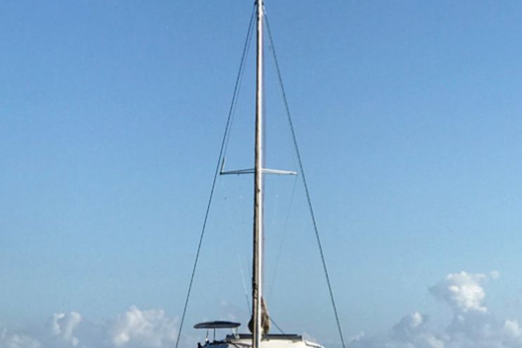 Charter Yacht Fountaine Pajot Lipari 41 - 4 Cabins - 2015 - San Juan Islands