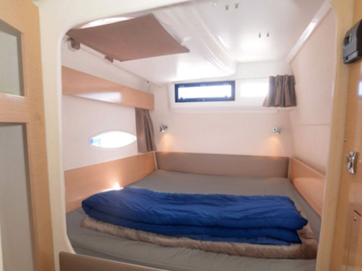 Fountaine Pajot Lipari 41 Cabin Fountaine Pajot Lipari 41 Cabin